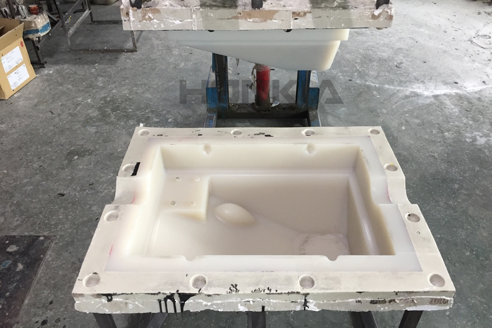 reaction injection molding tooling